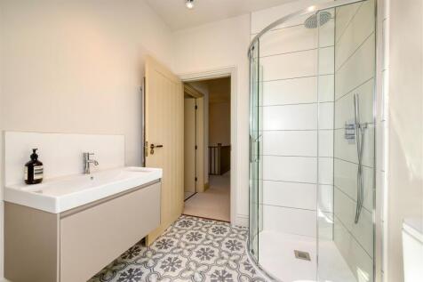 Leewood - Internal (3 of 40).jpg