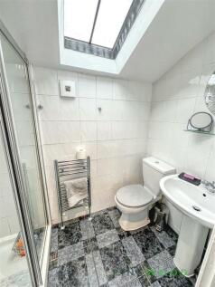 Ensuite Shower Room