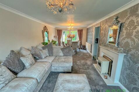 Through Lounge