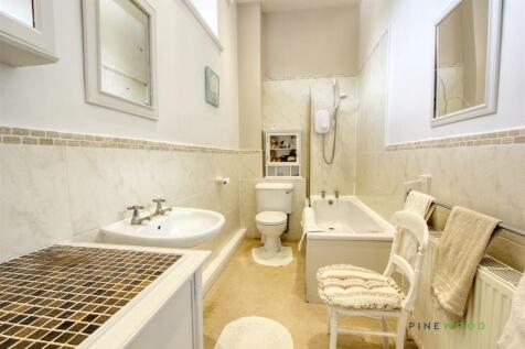 En suite one