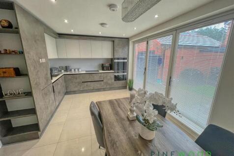 Family Kitchen
