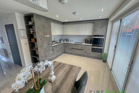 Family Kitchen