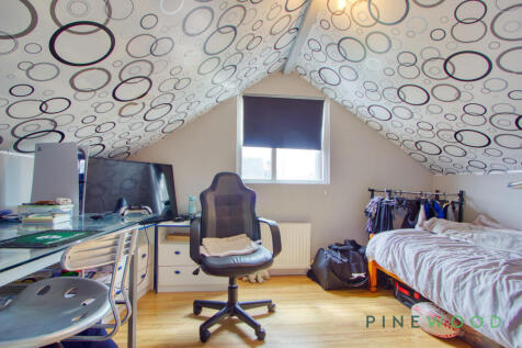 Loft Bedroom 4