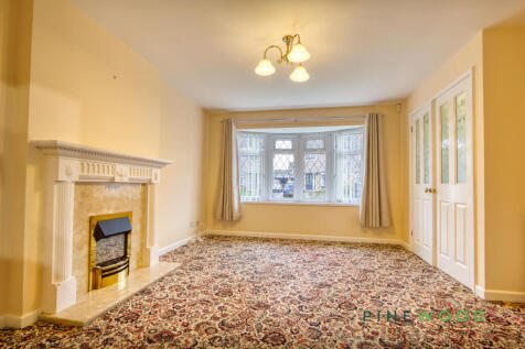 Living Room / Dining Room