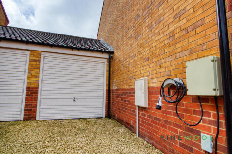 Garage / EV Charging Point