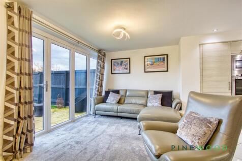 Kitchen / Dining room / Lounge