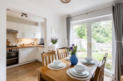 Dining/Kitchen