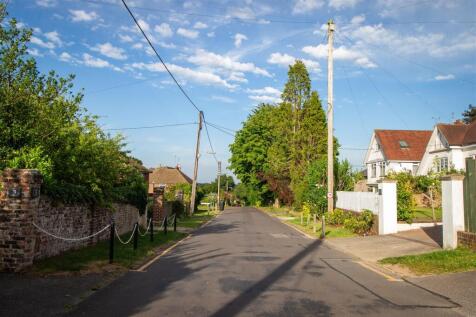 Quiet, private road