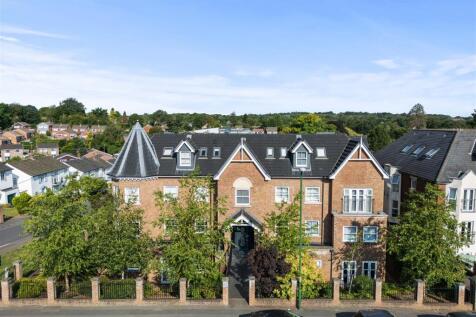 11 The Oaks-19.jpg