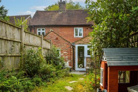 2 Grahams Cottage-24.jpg
