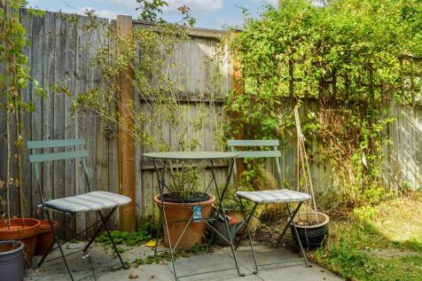 2 Grahams Cottage-25.jpg