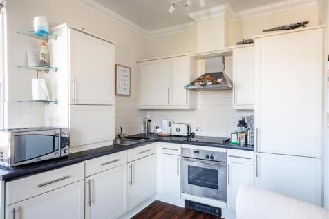 19 Blenheim Mews-9.jpg