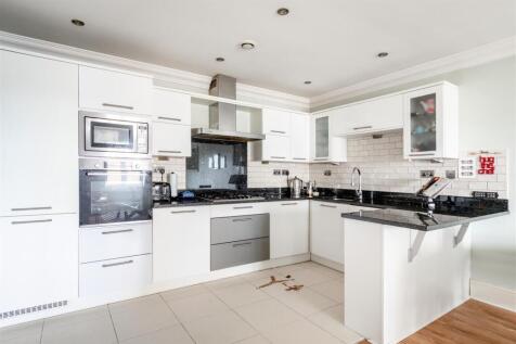 23 Sussex Gate-10.jpg