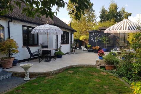 Patio from Garden.jpg