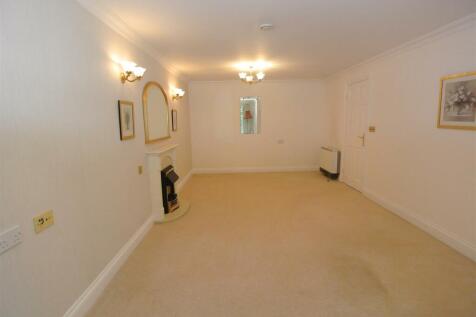 Lounge area 2.JPG