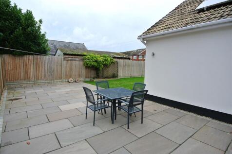 Garden Patio.JPG