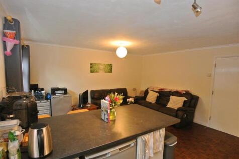 Kitchen Lounge.JPG