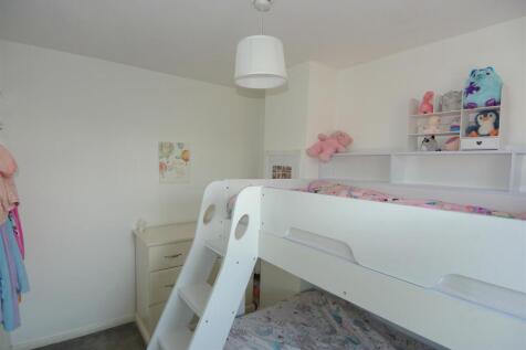 Bedroom 2a.JPG