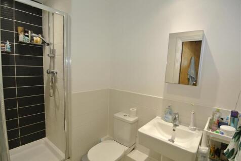 Shower Room new.JPG