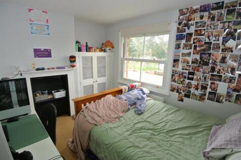 Bedroom 1a.JPG