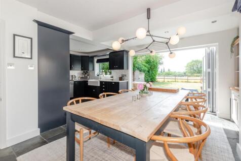 8652687-interior06 - Copy.jpg