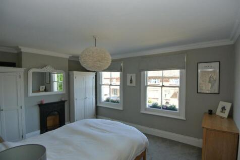 Bedroom 1d.JPG