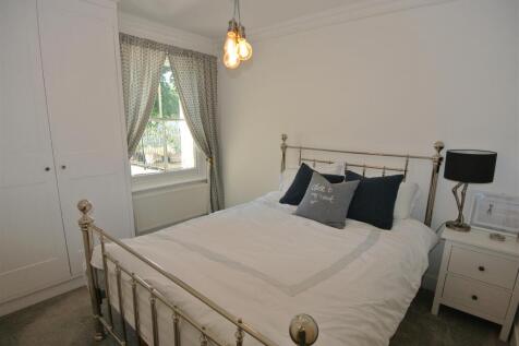 Bedroom 2.JPG