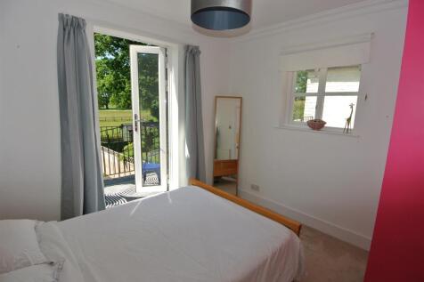 Bedroom 3a.JPG