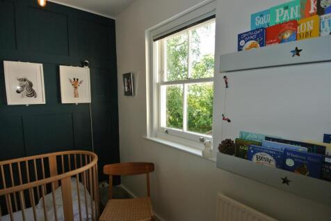 Bedroom 4b.JPG