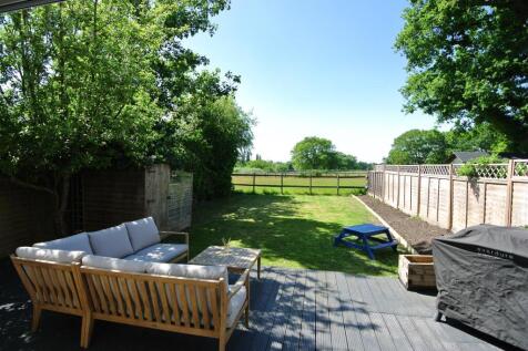 Decking Garden &amp; View 1.JPG