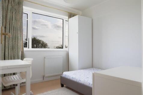 Bedroom 3.jpg