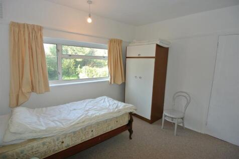 Bedroom 2a.JPG