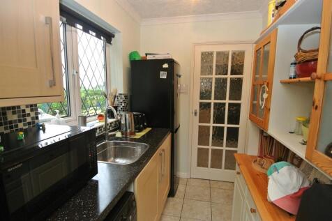 Utility Room 1.JPG