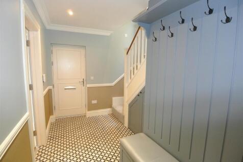 Entrance Hall.JPG