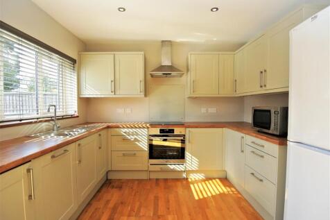 GR Kitchen2.JPG