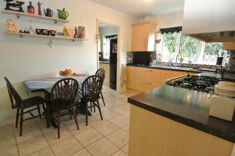 Kitchen Breakfast Room a.JPG