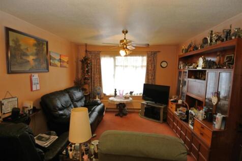 Lounge area.JPG