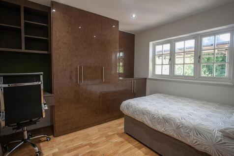 Room-3.jpg