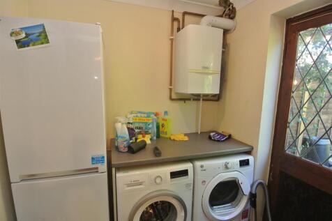Utility Room.JPG