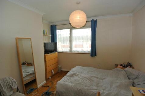 Bedroom 3a FF Front.JPG