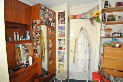 Bedroom 5 FF front a.JPG