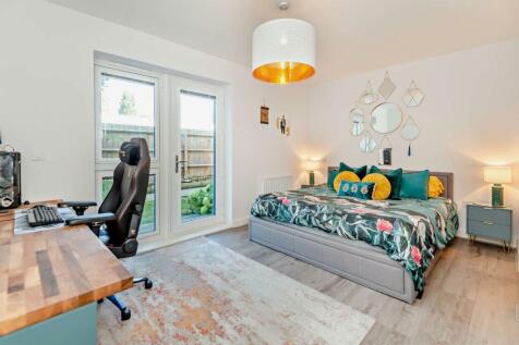 TF Bedroom1b.jpg