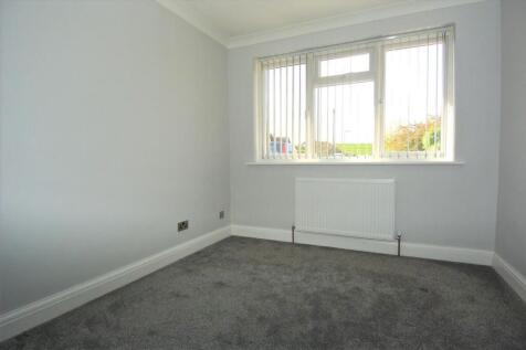 Kings bedroom2.jpg