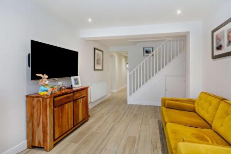 8640684-interior22-800.jpg