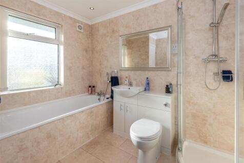 8581145-interior14.jpg