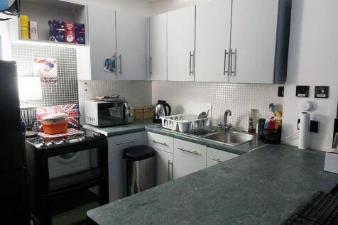 kitchen 2 copy.jpg