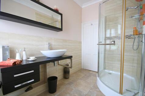 bath2.jpg