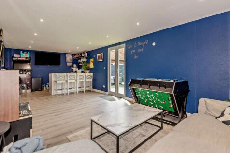 8647199-interior24-800.jpg