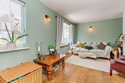 8648802-interior10-800.jpg