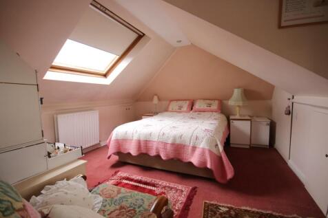 bed1.3.JPG